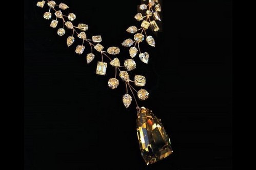 L’Incomparable Diamond Necklace