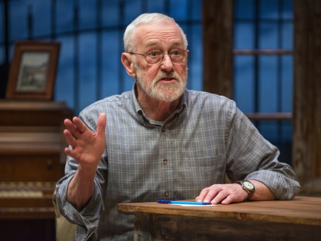 John Mahoney