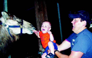 22 Extremely Awkward Photos