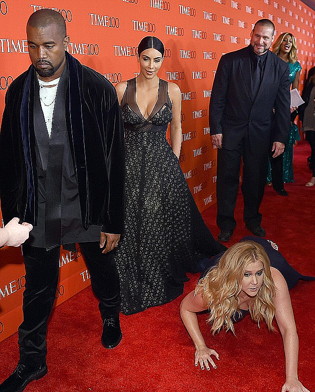 10 Red Carpet Fails That Will Make You Feel Glad You're Not On It QuizAi