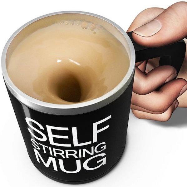 Self stirring mug