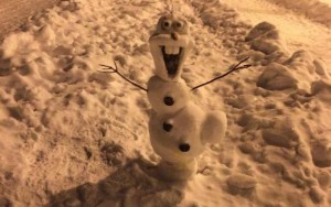 10 Hilariously Creative Snowmen That Take Your Winter To The Next Level